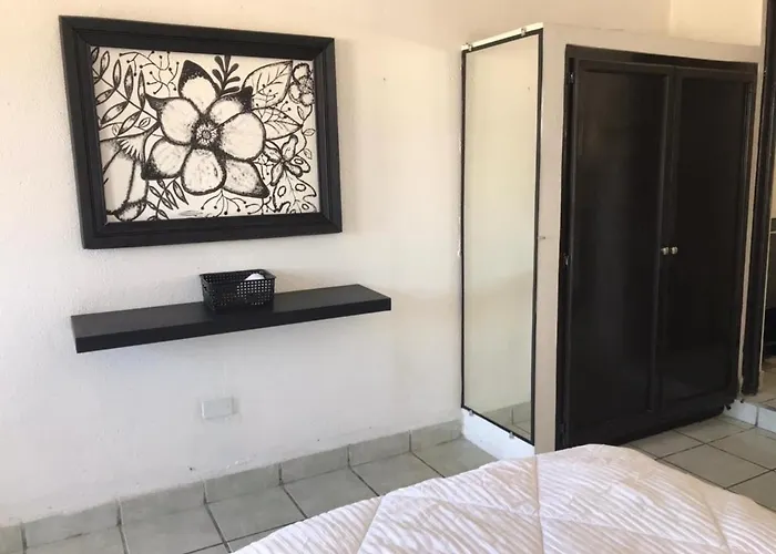 Apartamento The Next Door Black And White Studio In Cabo *